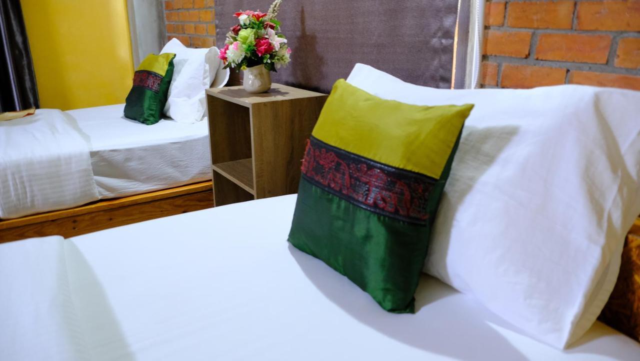 Baan9Nan Guest Home In Nan City Exterior photo